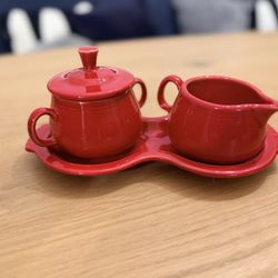 Fiestaware Scarlet 4-Piece Sugar Bowl and Creamer Set