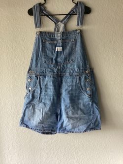 Levi’s overalls