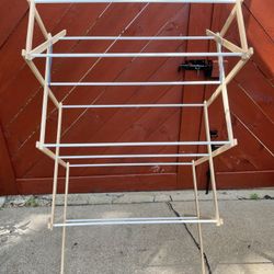 Collapsible Towel/blanket Drying Rack