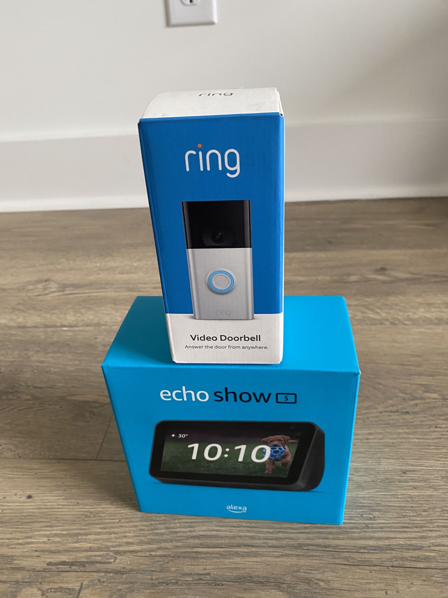 Ring Doorbell + Echo Show 5