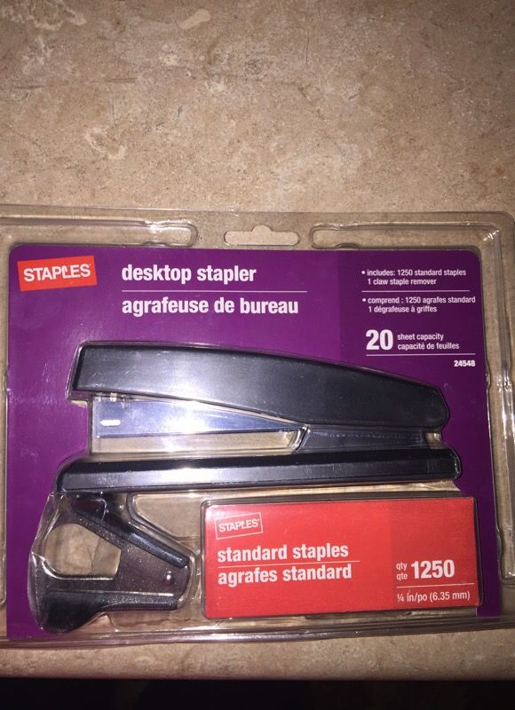 BRAND NEW IN BOX~ "STAPLES" 3 PIECE DESKTOP STAPLER KIT