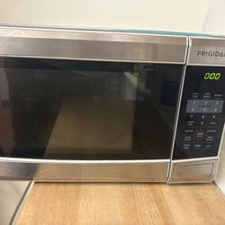 Frigidaire Microwave