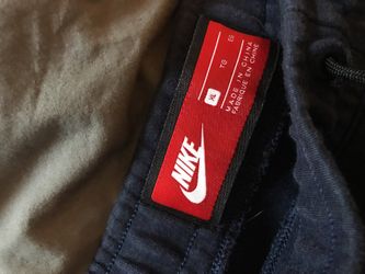 Worn one time Nike tech fleece pants size XL