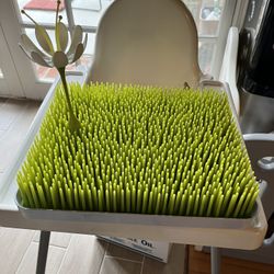 Baby Boom Lawn Drying Rack