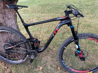 2019 Giant "Anthem Advanced" 29 Mountain Bike