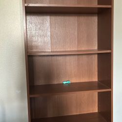 Sturdy Bookshelf 