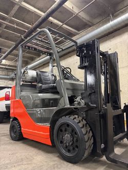 TOYOTA M8, latest model 5500 lb LOW HOURS