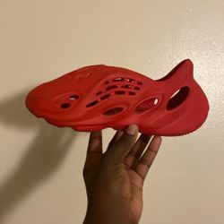 Never been worn size 5 1/2