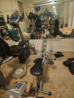 Sunny Health & Fitness Upright Row-N-Ride Squat Assist Trainer