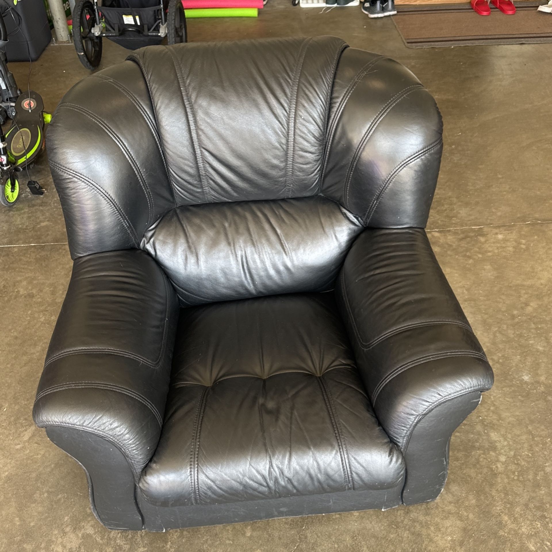 Free Sofa Chair 