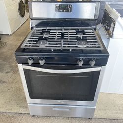 Whirlpool Gas Range Works Very Good 