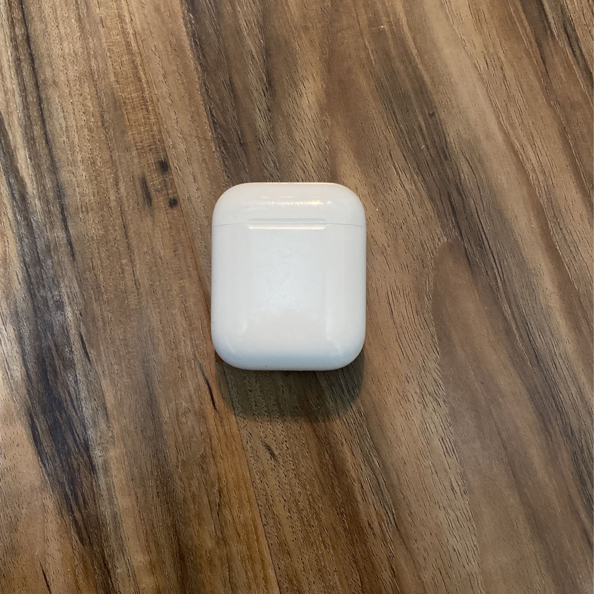 AirPod Charging Case (Gen 1)