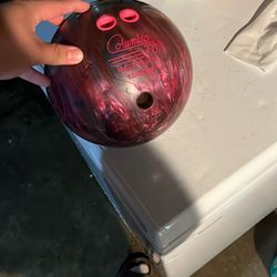 Colombian 300 10 Pound Bowling Ball