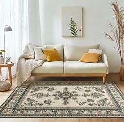 5' x 7' Vintage Floral Area Rug-Dk. Green/Gold/White-Brand New