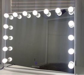 Vanity mirror