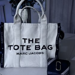Marc Jacob’s The Tote Bag