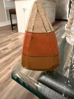 Primitive Grungy Wooden Candy Corn Shelf Sitter-3 inches