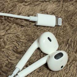 Wired AirPods 