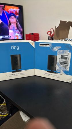 Ring Stick Up Cam Plug-In (2)