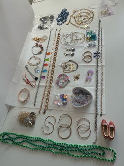 Mixed Jewelry Lot Necklaces Bracelets Earrings
