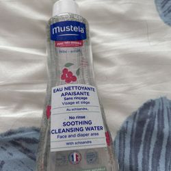 Mustela Soothing Cleansing Water
