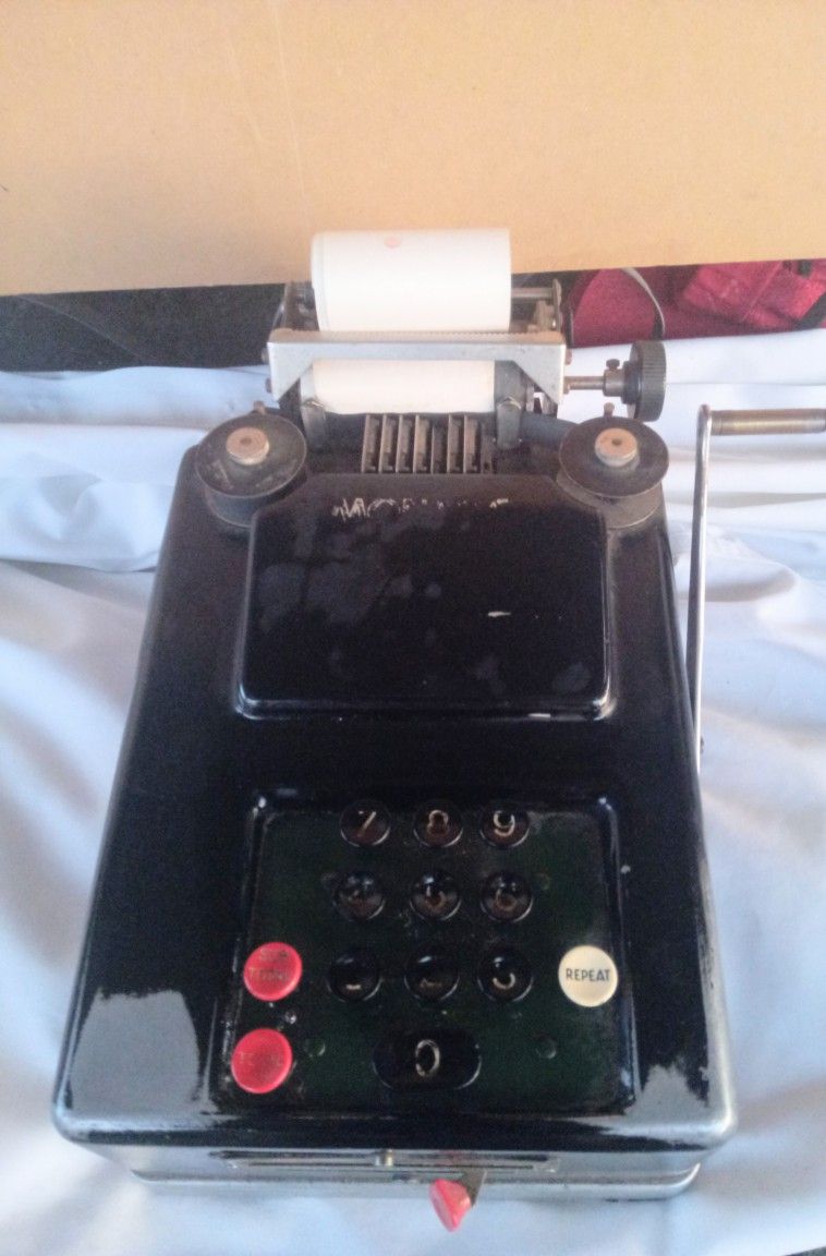 Antique Monarch Hand Crank Add Machine