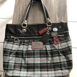 Authentic Coach  Poppy Very Rare Bag
