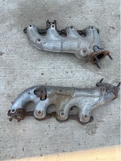 Ls Exhaust Manifold Pair Cast Iron