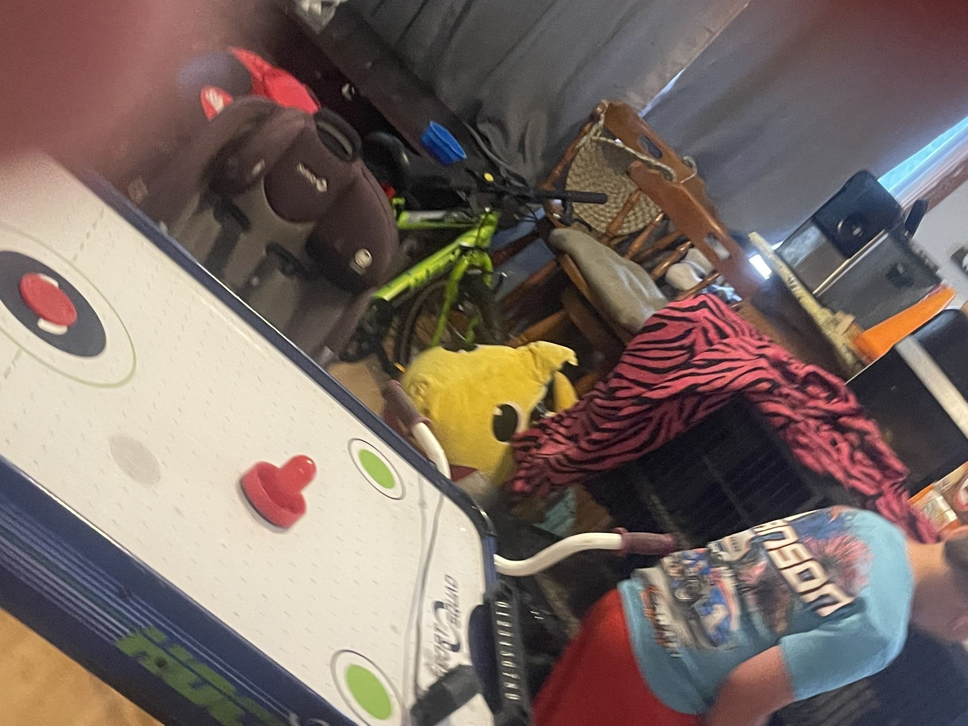 Air Hockey Table
