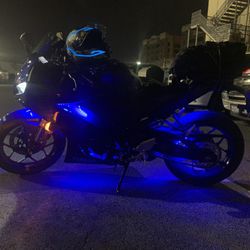 Yamaha R3 2019