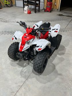 Polaris 50 - 2011 - clean title - trades???