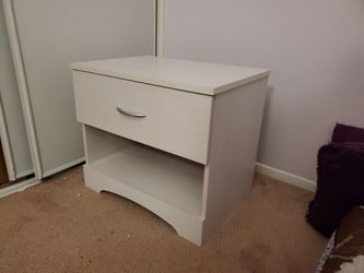 Nightstand 🌙
