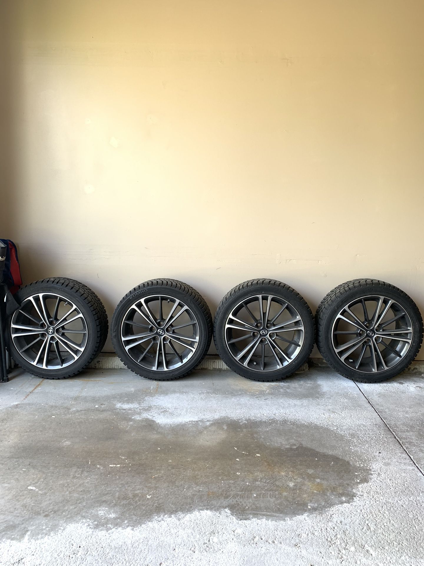 Frs/brz/86 Stock Wheels and Winter Tires