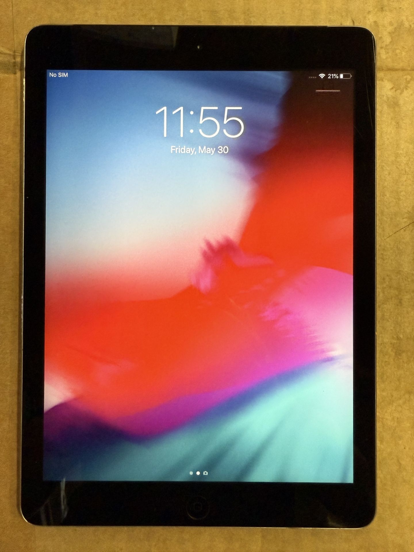 iPad Air 16GB With Cellular Connection