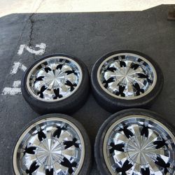 4 Used Rims And Tires 225/40zr18. 4 Or 5 Lugs 