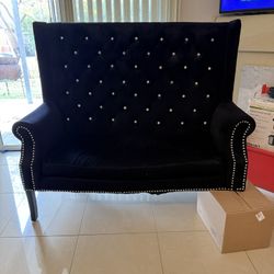 One Broken Leg Bench Everything Else Excellent Condition 