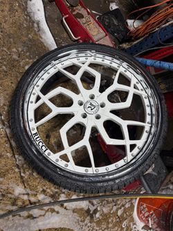 Rucci Forged Wheel with Tire