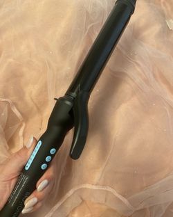 Bio Ionic Long Barrel Curling Iron 1inch
