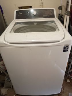 Midea washer and dryer