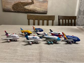 Airplane Sound taking off of 8 collection