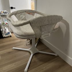 Twin Bassinet Baby Bassinet Halo 