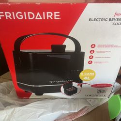 Refrigerator personal chiller