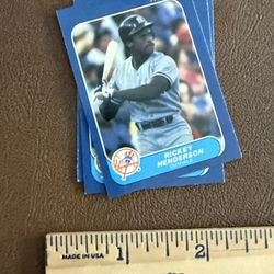 1986 FLEER BASEBALL CLASSIC MINIATURES 120-CARD FACTORY SET W/ 18 LOGO STICKERS