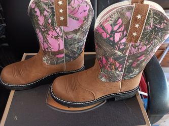 Women's Ariat Western Boots 9B Medium