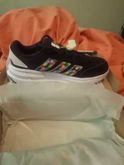 Adidas Sneakers with Multicolor Stripe Detail