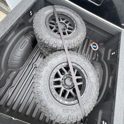 🔥 KMC KM544 MESA Wheel & Tire Set 🔥