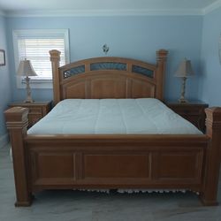 Wynwood Solid wood California King Bedroom set