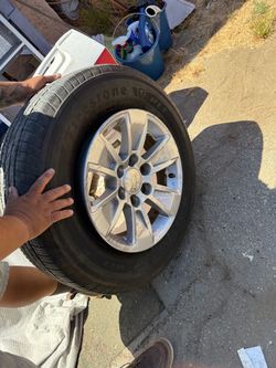 17 inch Chevrolet rims with tires