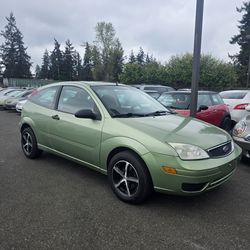 2007 Ford Focus ZX3 S Green