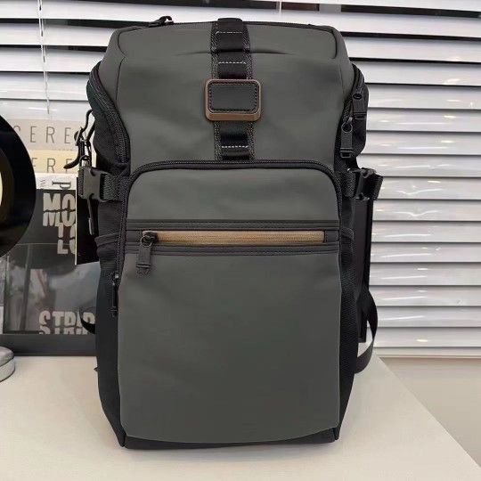 Men's business travel backpack large capacity leisure waterproof computer backpack 232657